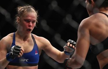 Tak Dihargai Penggemar Ronda Rousey Ingin Hengkang Dari Wwe Halaman All Kompas Com