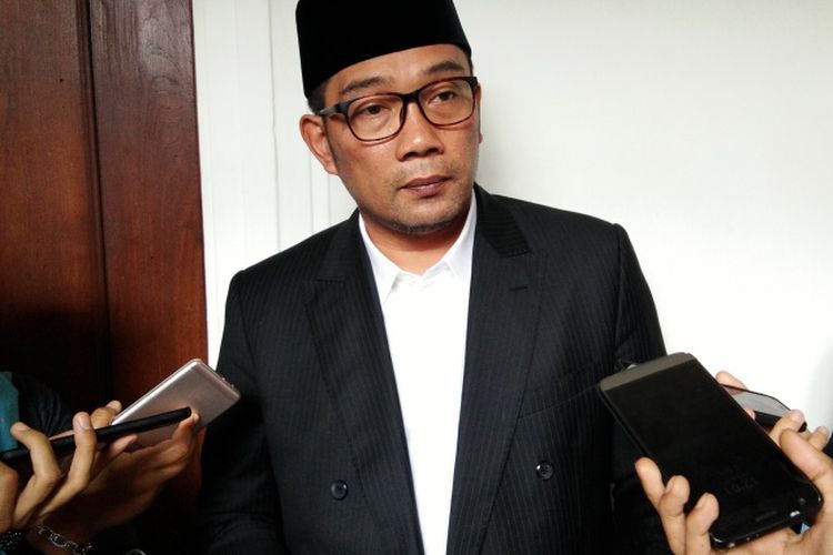 Gubernur Jabar Ridwan Kamil saat ditemui di Gedung Sate, Jalan Diponegoro, Senin (29/10/2018).