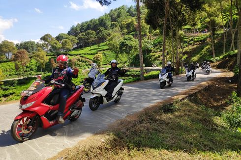 Tips Naik Motor Saat Panas Terik, Jangan Lupa Bawa Air Minum