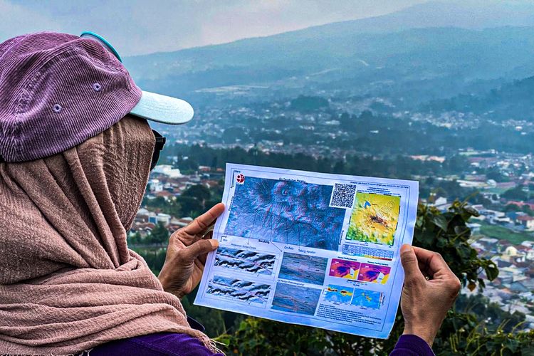 BPBD Kota Bandung bersama tim kebencanaan melakukan peninjauan langsung di kawasan Gunung Batu, Lembang, Kabupaten Bandung Barat (KBB), Jawa Barat, Minggu (24/8/2025).