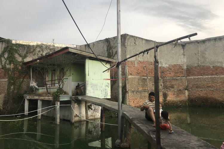 Suasana Kampung Apung, Kelurahan Kapuk, Cengkareng, Jakarta Barat, Kamis (28/3/2019). 