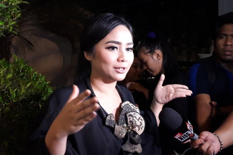 Gita Gutawa saat dijumpai dalam acara Kartini Masa Kini di Rumah Maroko, Menteng, Jakarta Pusat, Kamis (20/4/2017) malam.
