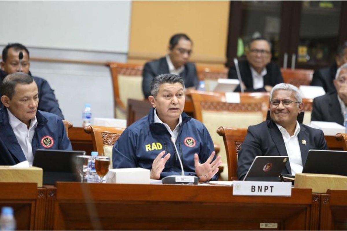 Kepala BNPT Komjen Pol Profesor Dr H Mohammed Rycko Amelza Dahniel MSi.