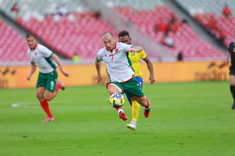 Pemain Timnas Bulgaria Rusev Giorgi beraksi pada laga FIFA Series 2026 antara Kepulauan Solomon vs Bulgaria di Stadion Gelora Bung Karno, Jakarta, Jumat (27/3/2026).