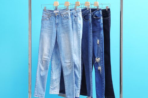 Cara Terbaik Mencuci Celana Jeans