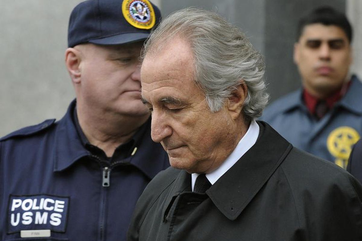 Bernie Madoff, Penjahat Skema Ponzi Terbesar Yang Meninggal Di Penjara ...