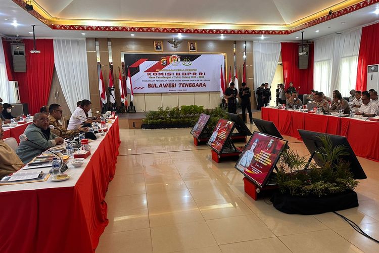 Suasana agenda Kunjungan Kerja Spesifik Komisi III DPR RI di Sulawesi Tenggara