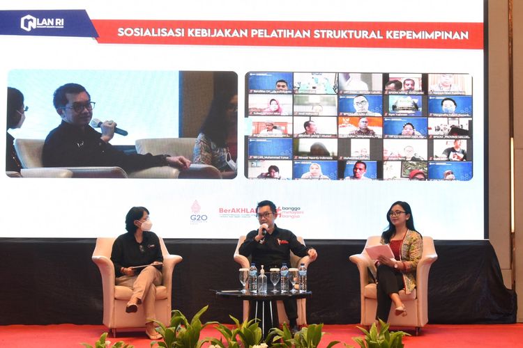 Acara Sosialisasi Kebijakan Peraturan LAN Nomor 5 Tahun 2022 tentang Penyelenggaraan Pelatihan Struktural Kepemimpinan yang diselenggarakan di West Ballroom, Hotel Westin Jakarta, Rabu (11/5/2022).
