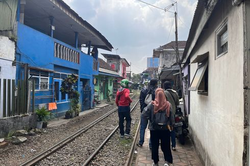PT KAI Bakal Tertibkan Ratusan Bangunan di Pinggir Rel Kereta Api Kota Malang