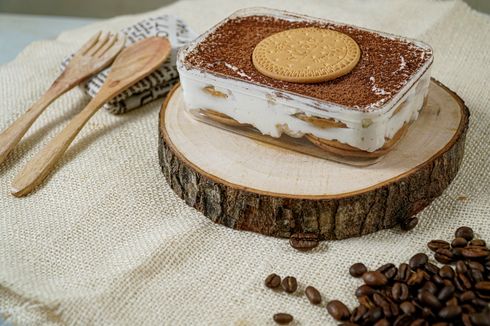 Resep Dessert Box Regal Tiramisu Kekinian buat Pemula