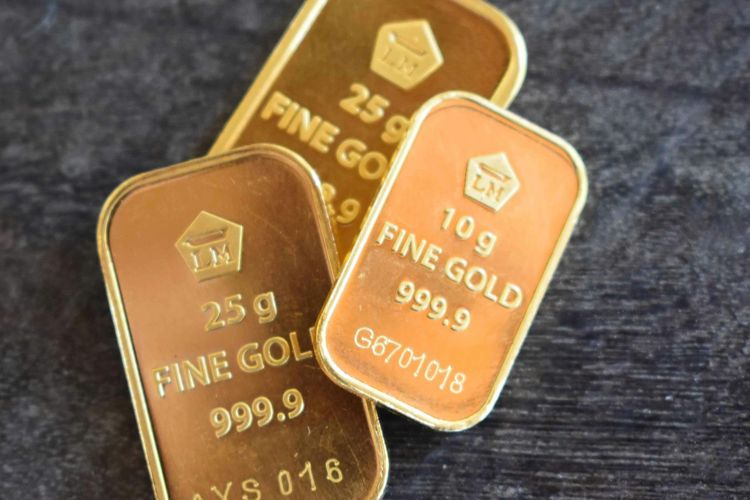 Ilustrasi emas. Perbedaan emas Antam, UBS, dan Galeri24.