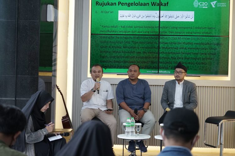 Dompet Dhuafa kembali mengenalkan aset-aset wakaf yang dikelola melalui acara talkshow Jumat Dahsyat #3 di Gedung Philantropy, Pasar Minggu, Jumat (21/10/2022).