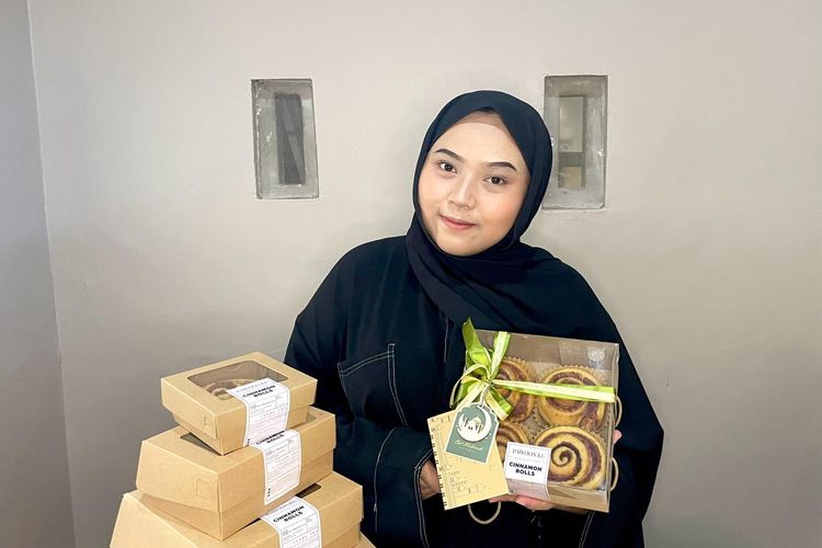 Tyara Aulia Anjani, Owner Pawoonku, UMKM Bakery di Kota Semarang, Jawa Tengah.
