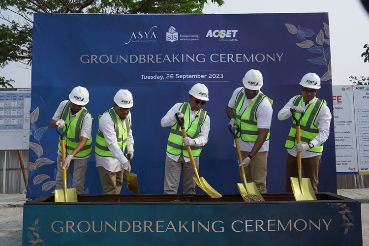Astra Land Indonesia memulai pembangunan Singapore Intercultural School (SIS) di Asya, Jakarta Timur, Selasa (26/9/2023).