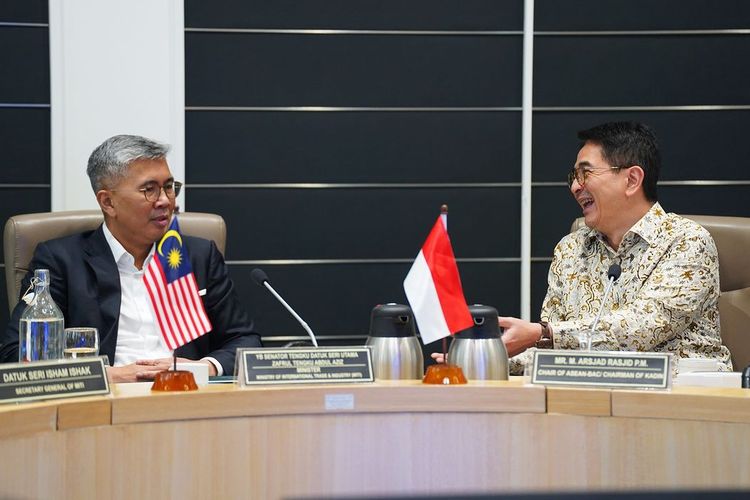 Ketua ASEAN-BAC Indonesia sekaligus Ketua Kamar Dagang dan Industri (KADIN) Arsjad Rasjid saat menjalankan lawatan bisnis ke Malaysia. 