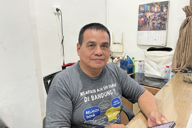 Pagi Ojol, Sorenya Satpam: Perjuangan Iwan Bertahan Hidup hingga Anaknya Raih Gelar Doktor