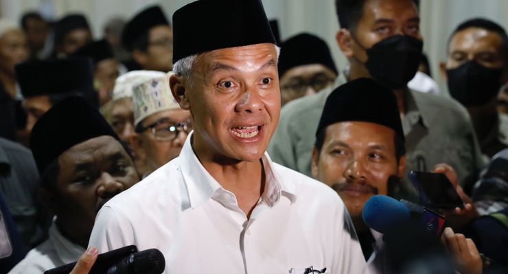 Akui Tak Punya Momen dengan Gus Dur, Ganjar: Pengin Salaman, Enggak Pernah Bisa
