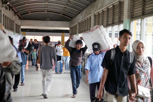 Kisah Jumadi, Mudik Jalan Kaki 4 Hari 4 Malam dari Jambi ke Lubuk Linggau karena Upah Kerja Tak Dibayar