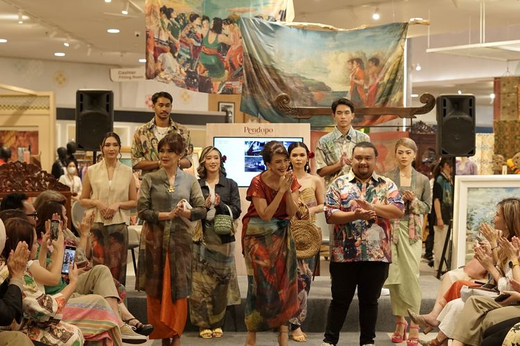 Djon & Rose, lukisan S. Sudjojono yang dicetak di kain dan menjadi koleksi fesyen