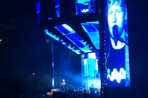 Ed Sheeran Buka Konser Pertamanya di Indonesia dengan Permohonan Maaf