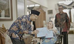 Mensos Gus Ipul Temui Sinta Nuriyah Wahid, Antar Undangan Upacara 17 Agustus dari Presiden