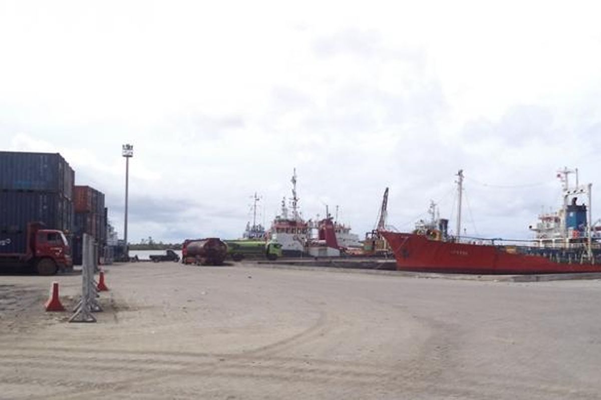 Kawasan Pelabuhan Laut Pulau Baai di Kota Bengkulu