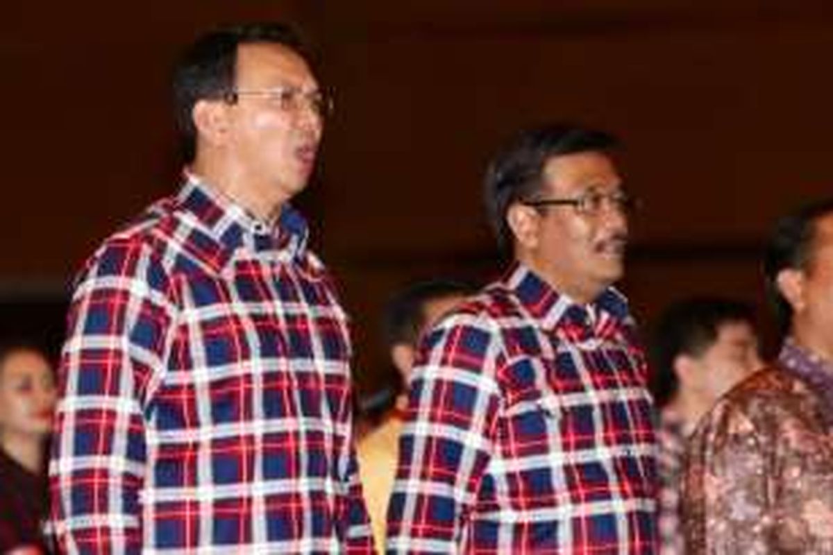 Calon gubernur-wakil gubernur DKI Jakarta, Basuki Tjahaja Purnama-Djarot Saiful Hidayat, menghadiri acara pengundian nomor urut, di JIExpo Kemayoran, Jakarta, Selasa (25/10/2016).