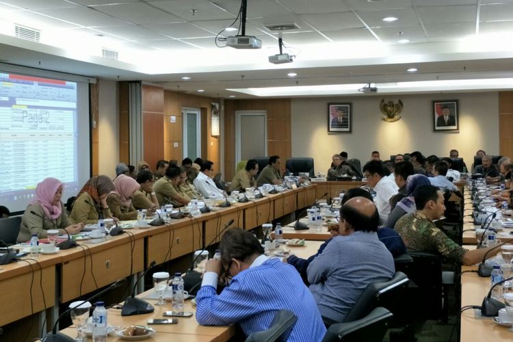 Rapat Badan Anggaran di Gedung DPRD DKI Jakarta, Selasa (14/11/2017). 