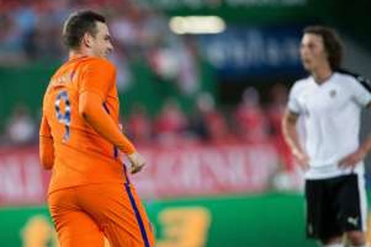 Vincent Janssen merayakan gol Belanda ke gawang Austria pada laga uji coba di Stadion Ernst Happel, 4 Juni 2016.