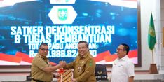 Gubernur Riau Serahkan Daftar Isian Pelaksanaan Anggaran 2024, Berikut Rinciannya