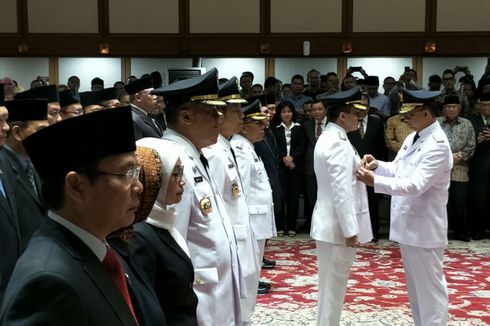 Perlawanan Para Pejabat yang Diberhentikan Gubernur DKI Jakarta...