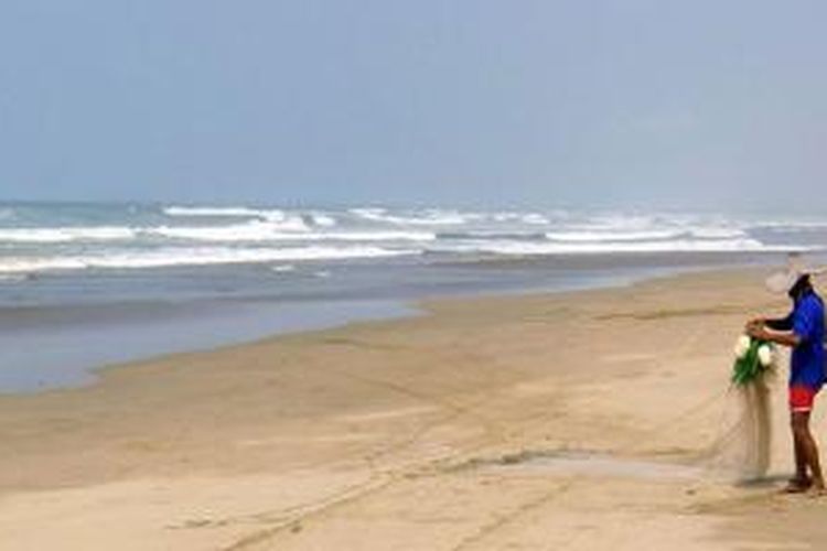 Pantai Bagedur di Desa Sukamanah, Kecamatan Malingping, Kabupaten Lebak, Banten. 