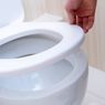 Mengapa Kloset Hampir Selalu Berwarna Putih?