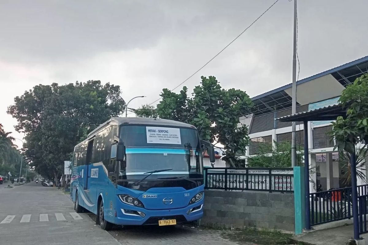 DAMRI membuat rute baru Merak-BSD City pada Juli 2024.