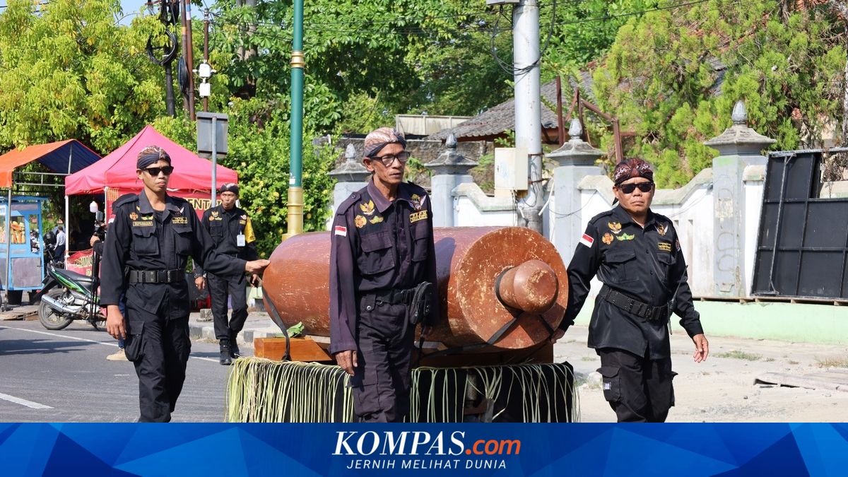 Ketika Kentongan Raksasa Dimandikan Setahun Sekali, Tradisi Unik di Kulon Progo