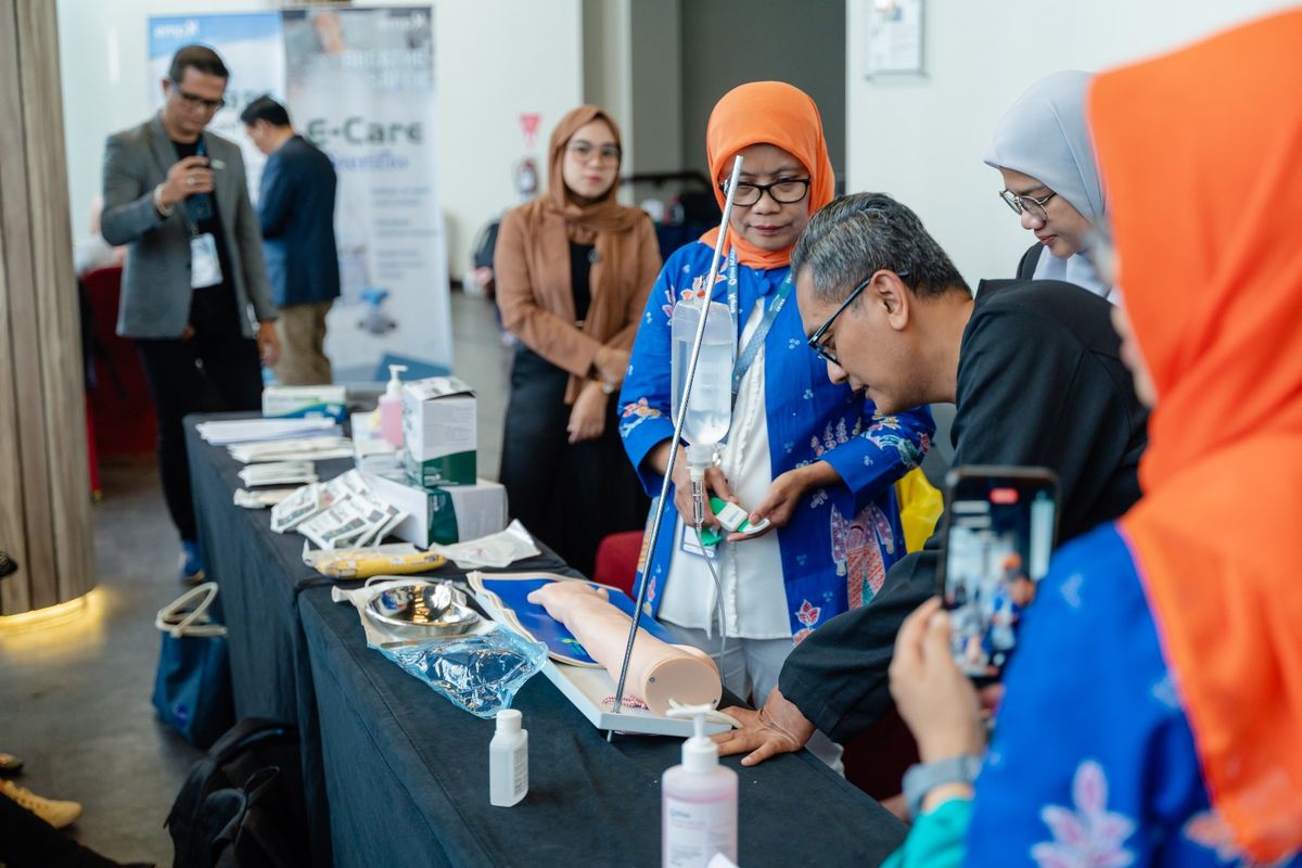?Symposium & Workshop Elva Academia: Bridging Indonesian Healthcare? dalam rangkaian prapeluncuran Kalbe Academia, pada Sabtu, 14 Juni 2025.