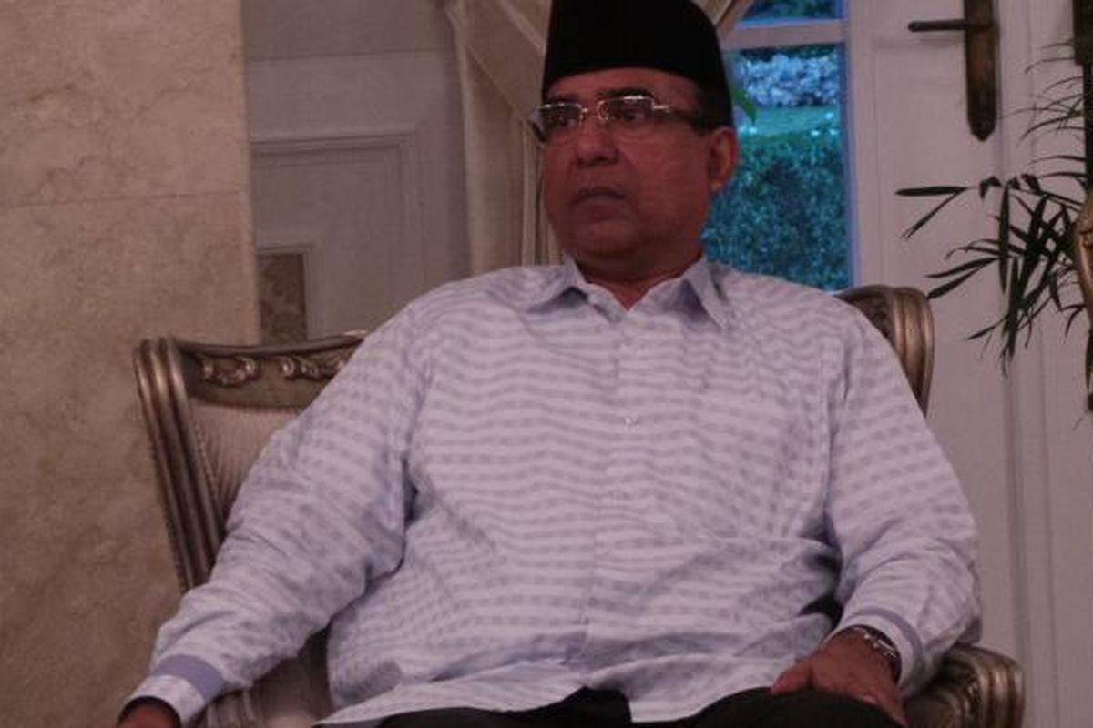 Anggota fraksi Partai Golkar DPRD DKI Ashraf Ali saat menghadiri buka puasa bersama DKI-DPRD, di rumah dinas gubernur, Jalan Taman Suropati Nomor 7, Menteng, Jakarta, Kamis (9/7/2015). 