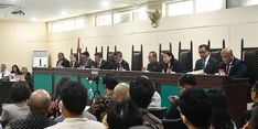 Sidang Terbesar dalam Sejarah KPPU, 97 Perusahaan Pinjol Jadi Terlapor Dugaan Kartel