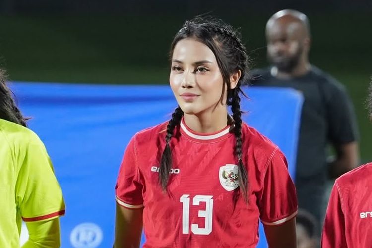 Kapten Timnas Putri Indonesia, Shafira Ika Putri