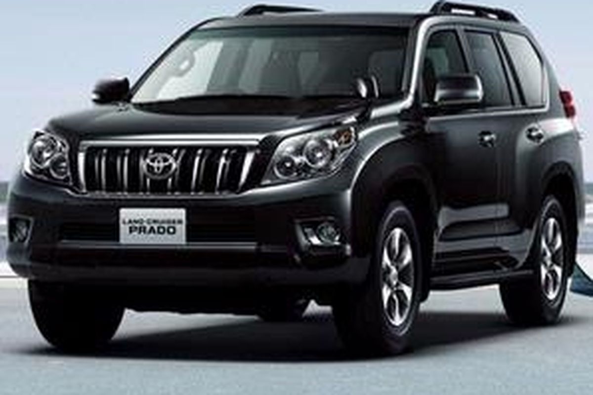 land Cruiser Prado dengan wajah baru.