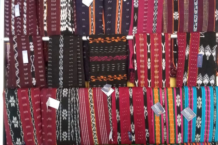 Salah satu UMKM Nagekeo adalah usaha kain tenun. 