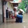 Di Balik Banjir Jakarta, Aksi Heroik Damkar Selamatkan Bayi hingga Solidaritas Warga Evakuasi Sesama...