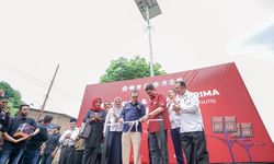 Dukung Transisi Energi, Ditjen EBTKE Pasang 350 Lampu Jalan Bertenaga Surya di Sulsel