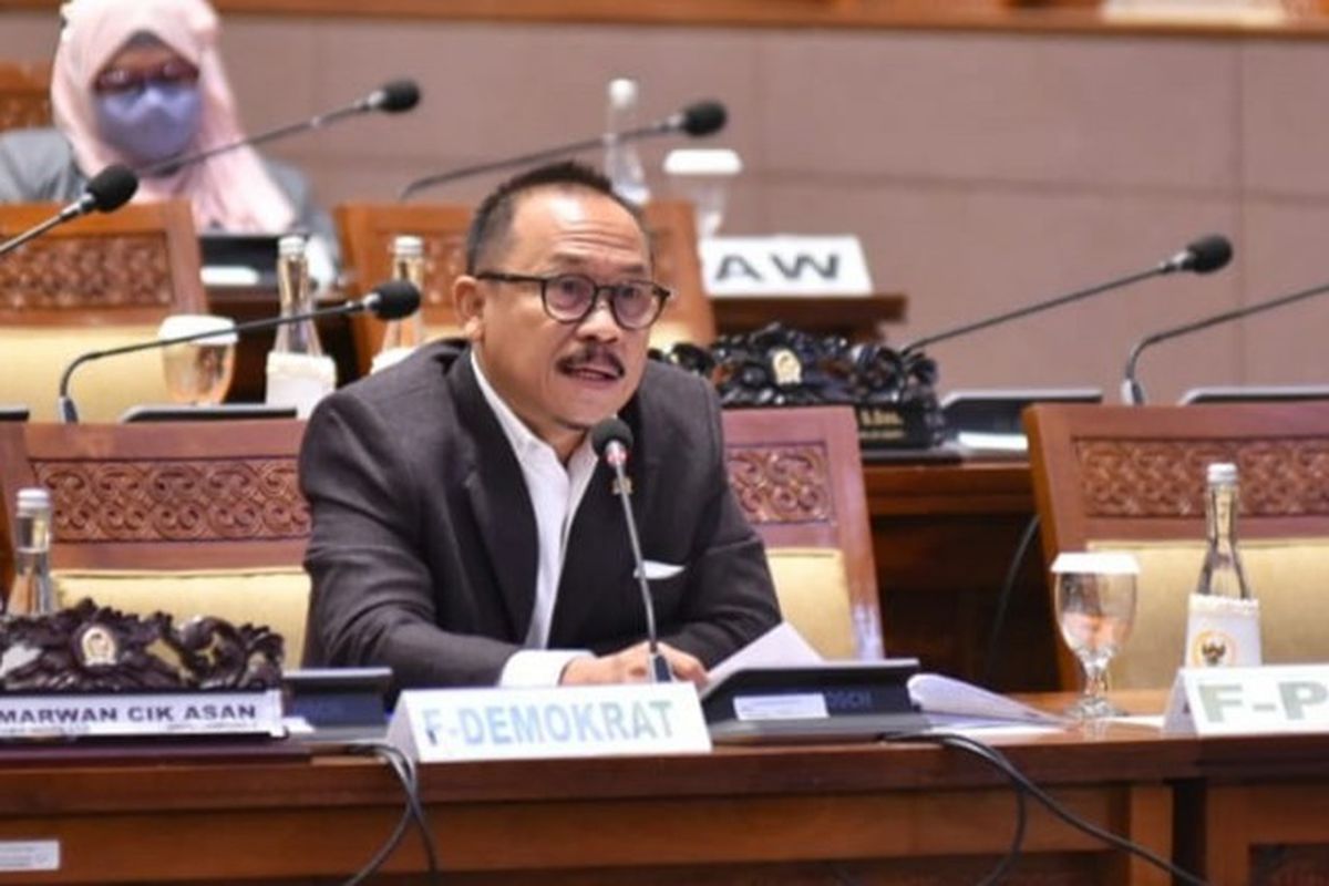 Anggota Komisi IV DPR RI Suhardi Duka