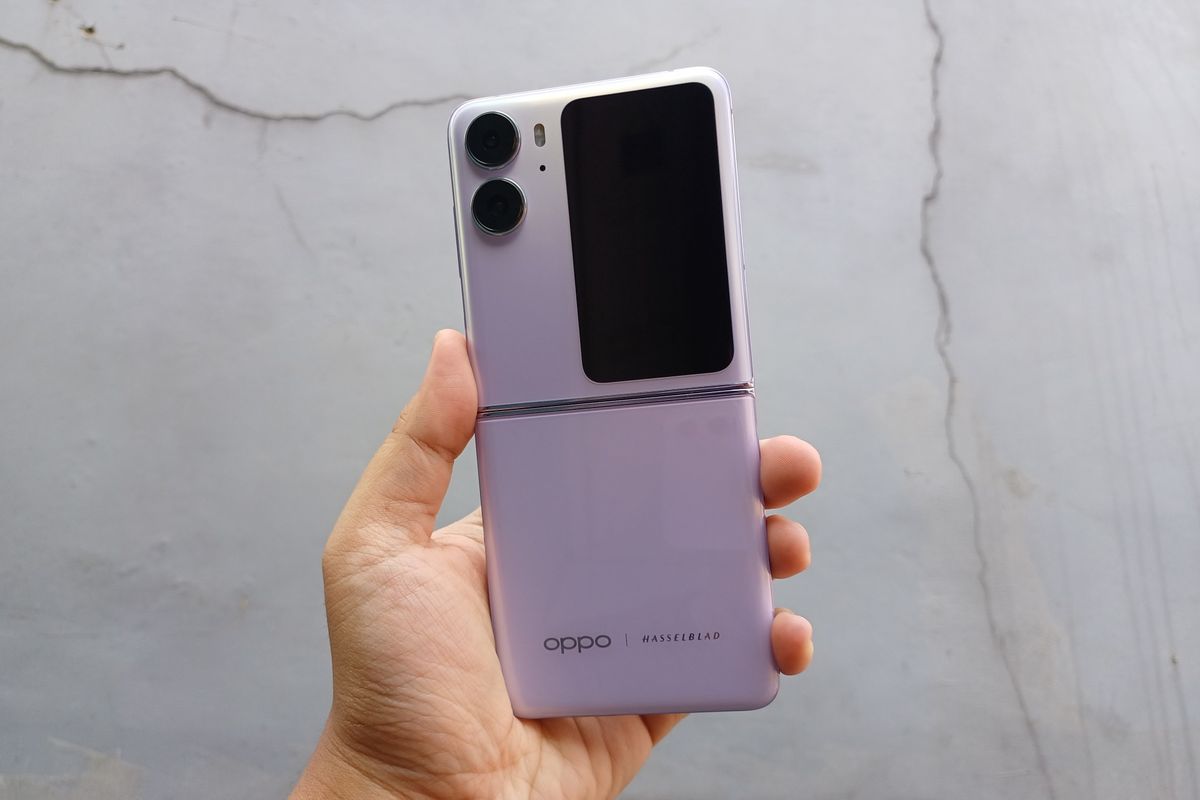 Ilustrasi bagian belakang Oppo Find N2 Flip.