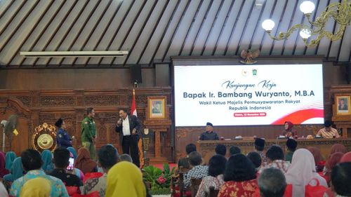 Wakil Ketua MPR RI Bambang Wuryanto Ajak Pimpinan Daerah Jaga Harmoni di Pilkada 2024