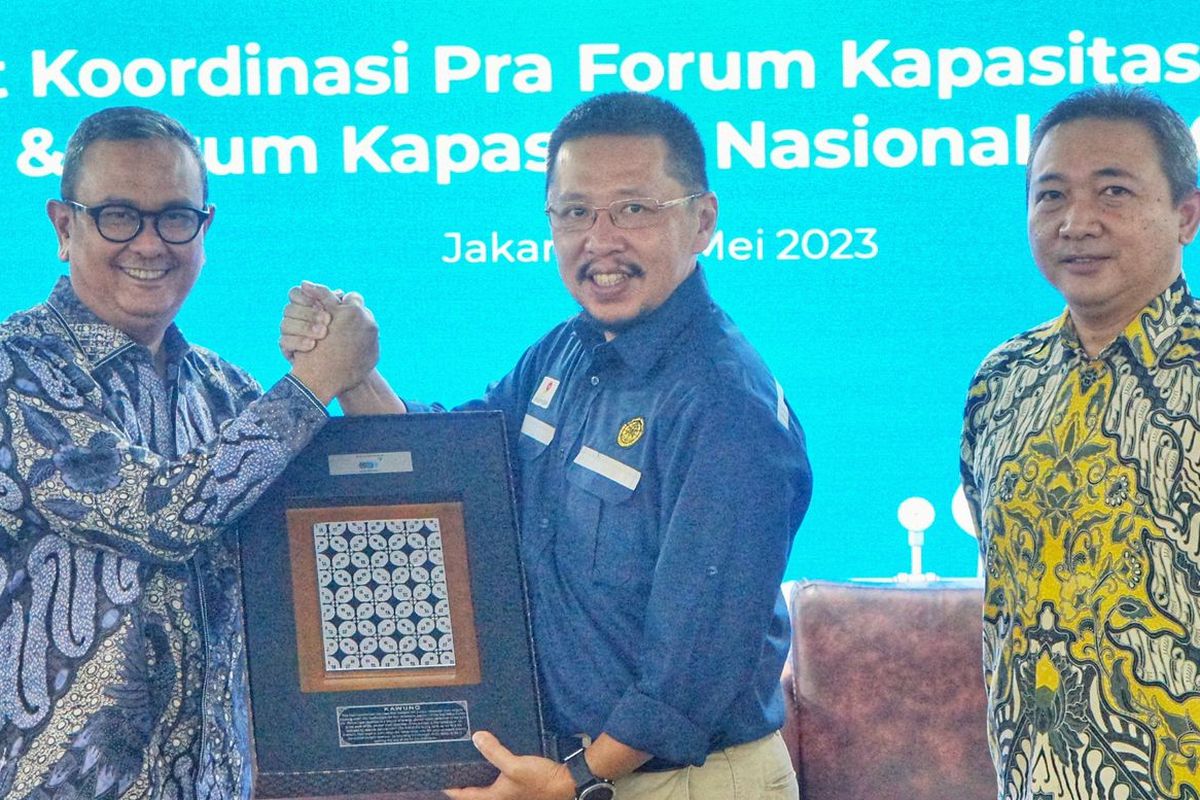 Sucofindo dukung SKK Migas dan KKKS mencapai target produksi 1 juta barrel minyak per hari hingga 2030. 