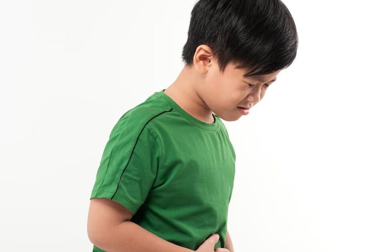 Perut Anak Membesar dan Tak Bisa BAB, Dokter Temukan Usus Penuh Cacing
