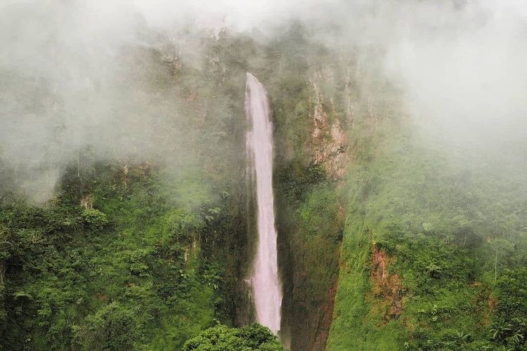 Curug Citambur Kabupaten Cianjur, Jawa Barat DOK. Instagram.com/setyomangun