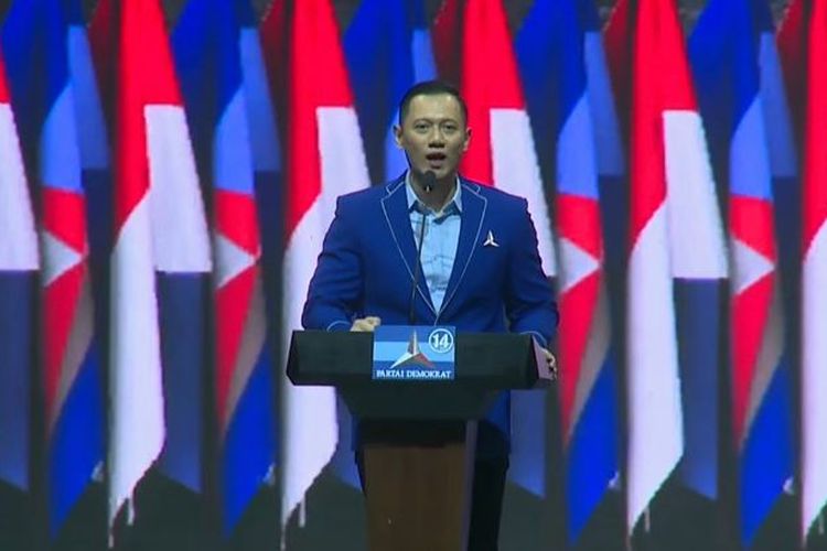 
Ketua Umum Partai Demokrat Agus Harimurti Yudhoyono dalam Rapimnas Partai Demokrat Tahun 2023 di Jakarta Convention Center (JCC), Kamis (21/9/2023) malam.